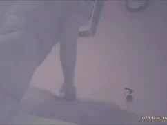 HD Порно: Fue vídeos en español xxx al baño y dio positivo. порно видео